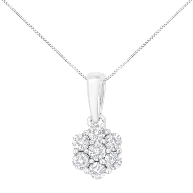 14K White Gold 1/2 cttw Prong Set Round-Cut Diamond 7 Stone Floral Cluster 18 14K white gold necklace with 7 round diamond stones in floral cluster