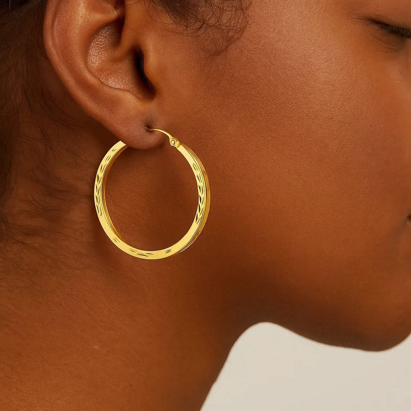 14k Yellow Gold Diamond Cut Hoop Earrings(2x35mm) Product Image