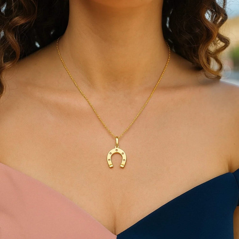 14K Yellow Gold Necklace with Horseshoe Product Image