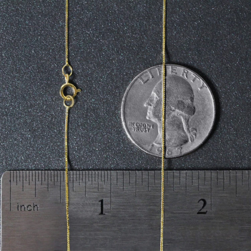 10k Yellow Gold Classic Box Chain (0.45 mm) 10K yellow gold classic box chain in a fine 0.45 mm gauge