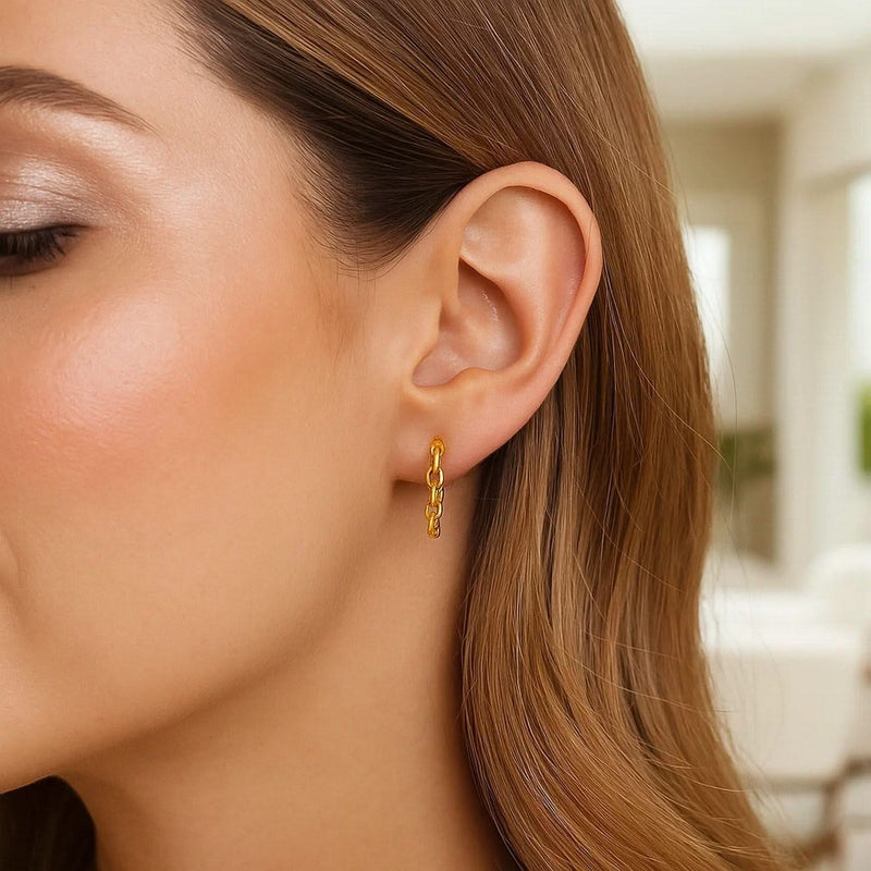 14k Yellow Gold Delicate Chain Hoop Earrings 14K yellow gold delicate chain hoop earrings with flexible link construction