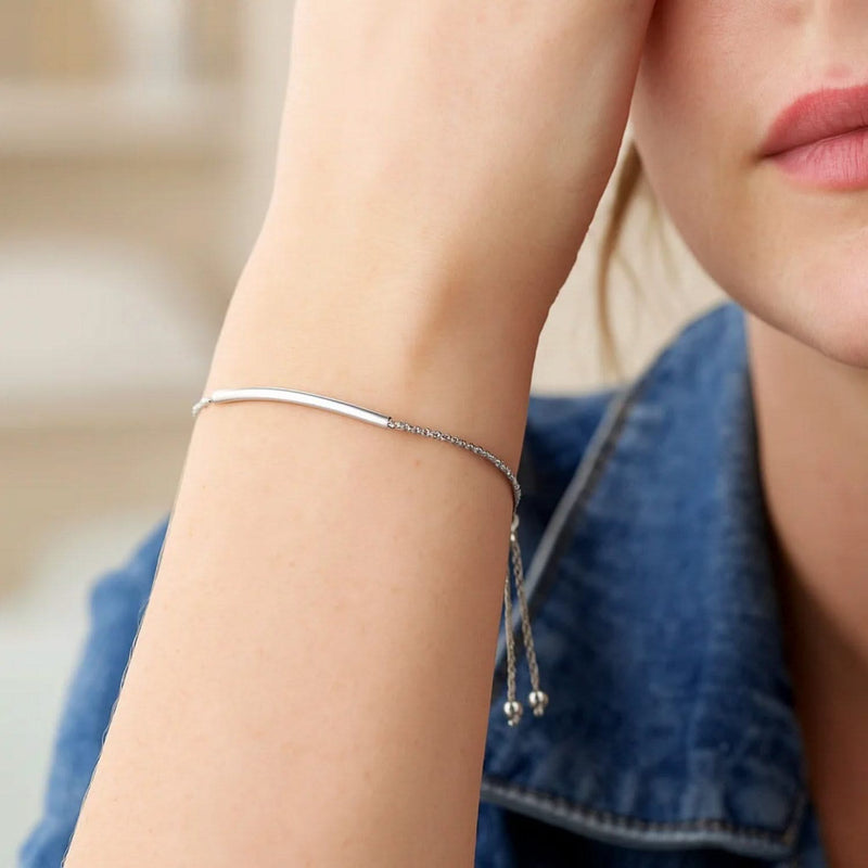 14k White Gold Smooth Curved Bar Lariat Design Bracelet Product Image