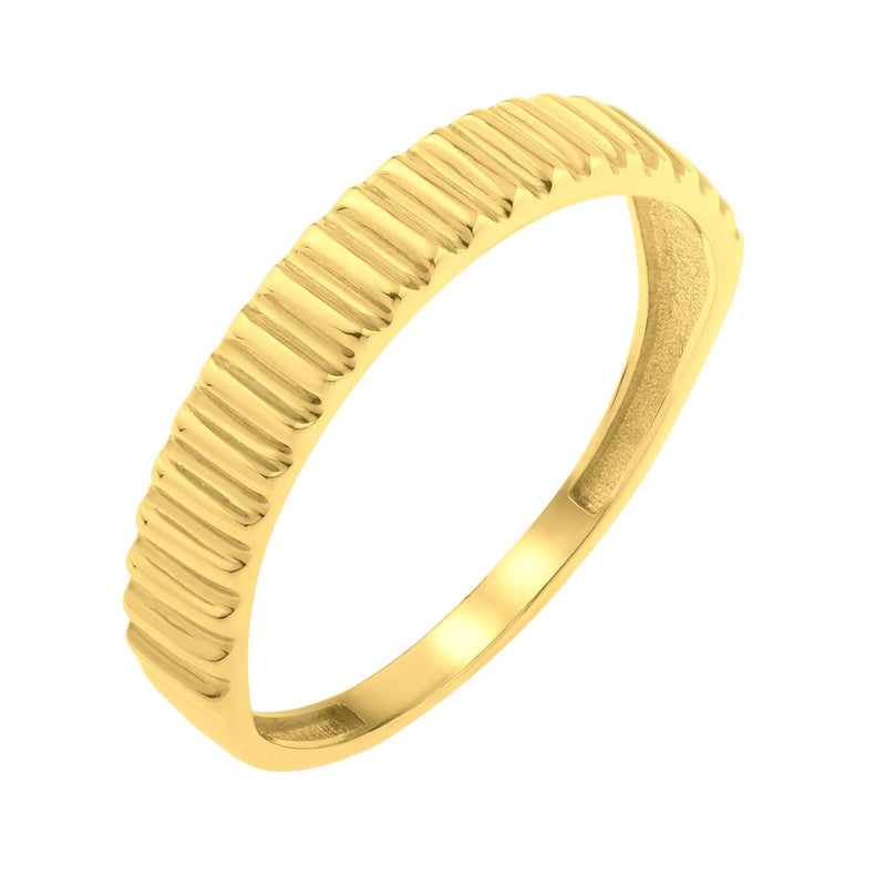 Graduated Ridge Ring in 14K Yellow Gold (1.80 mm) 14K yellow gold graduated ridge ring in a slim 1.80 mm width