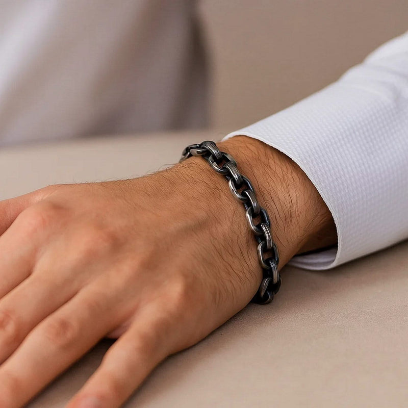 Sterling Silver Gunmetal Finish Oval Link Bracelet (7.70 mm) 925 sterling silver gunmetal finish oval link bracelet, 7.70 mm wide
