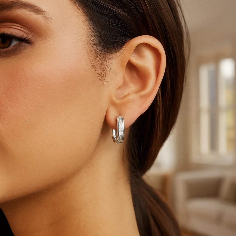 14k White Gold Glitter Center Oval Hoop Earrings(4x15mm) Product Image