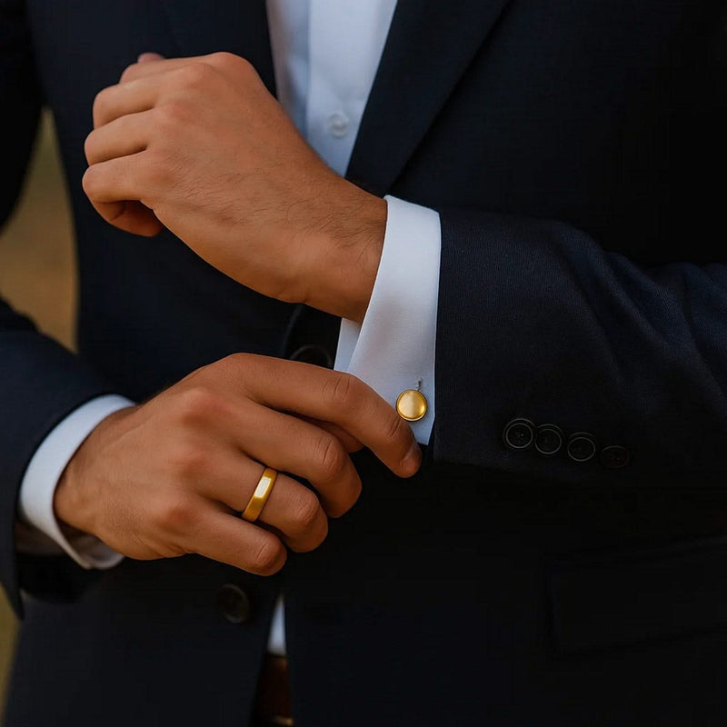 14k Yellow Gold Comfort Fit Wedding Band(5.00 mm) Product Image