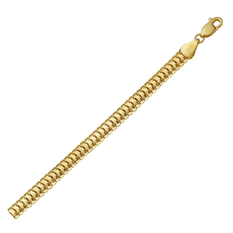 14K Yellow Gold Lite Oval Snake Chain (5.70 mm) 14K yellow gold snake chain with smooth oval-link woven construction