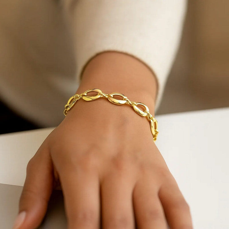 14k Yellow Gold Infinity Link Bracelet (8.00 mm) Product Image