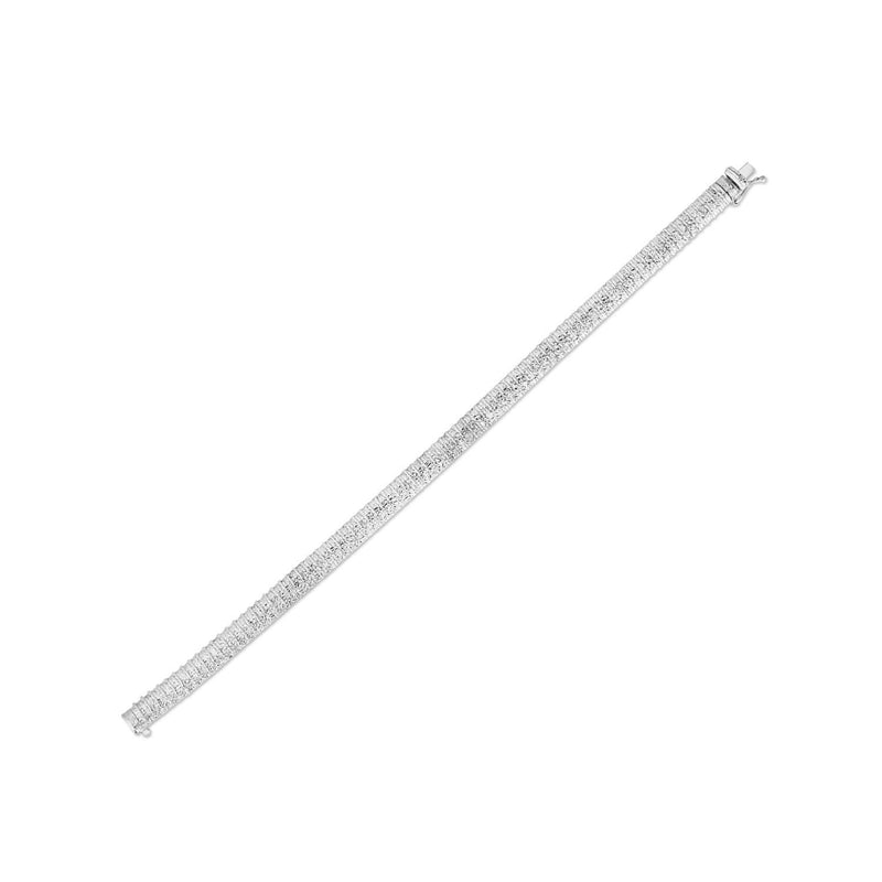 14k White Gold Diamante Flex Bracelet (5.80 mm) 14K white gold flex bracelet with 5.80 mm wide flexible links