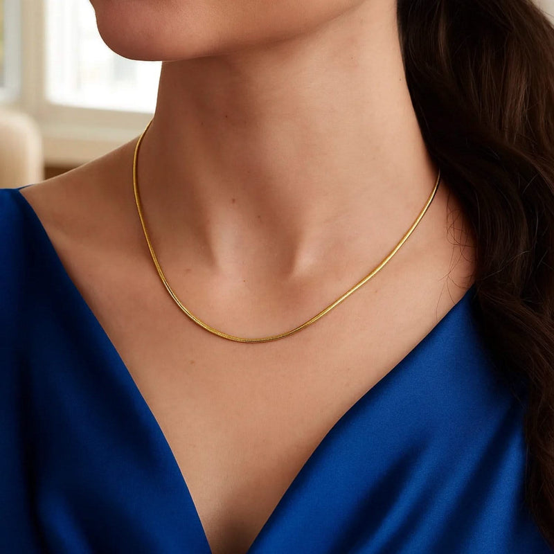 14k Yellow Gold Necklace in a Round Omega Chain Style Product Image