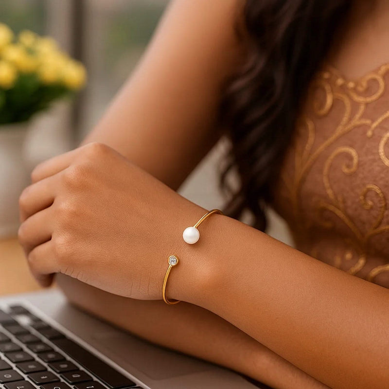 14k Yellow Gold Cuff Bangle with Pearl and Diamond (3.00 mm) Product Image