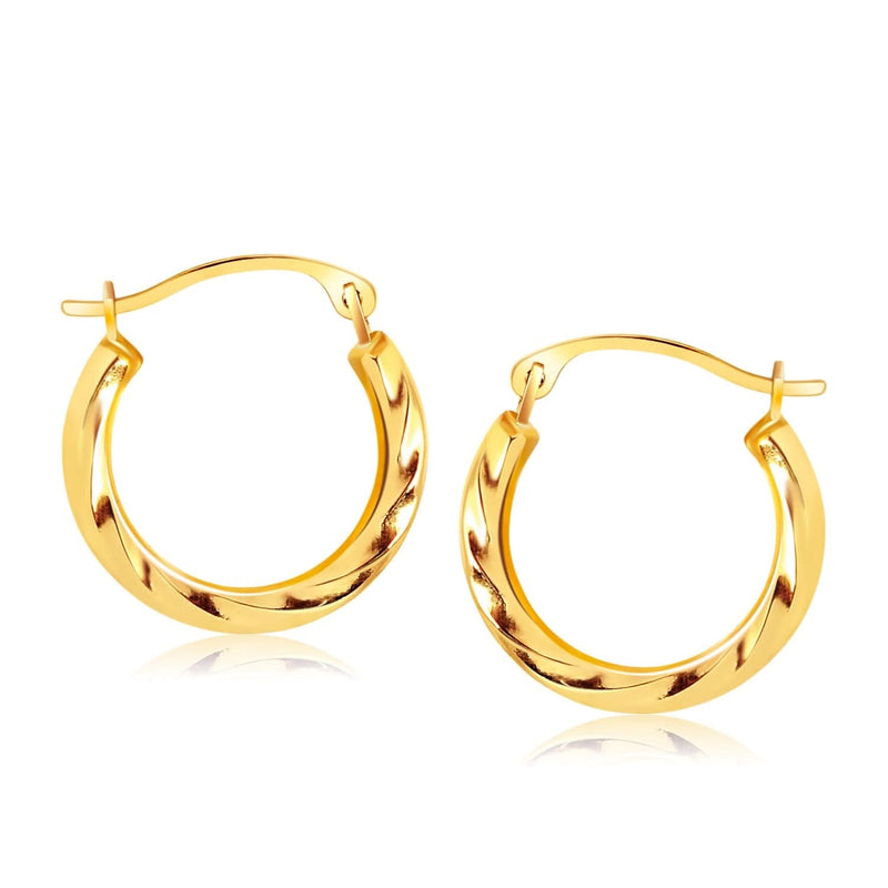 14k Yellow Gold Hoop Earrings in Textured Polished Style (5/8 inch Diameter) 14k Yellow Gold Hoop Earrings in Textured Polished Style (5/8 inch Diameter)