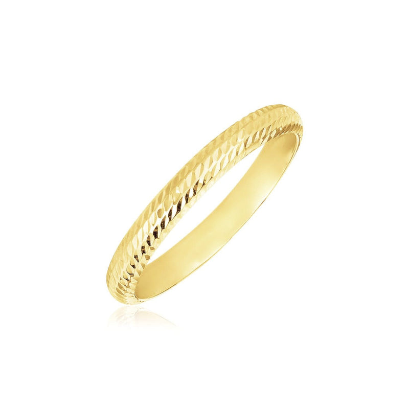 14k Yellow Gold Textured Comfort Fit Wedding Band 14K yellow gold textured comfort fit wedding band with rounded profile