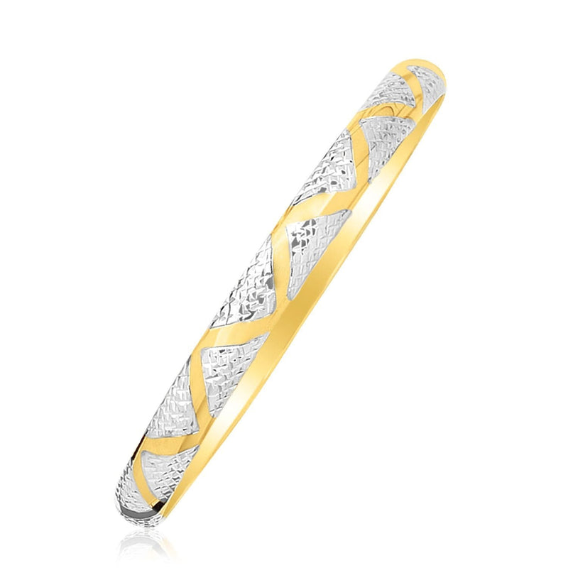10k Two-Tone Gold Textured Zigzag Style Bangle 10K two-tone gold textured zigzag bangle with no stones