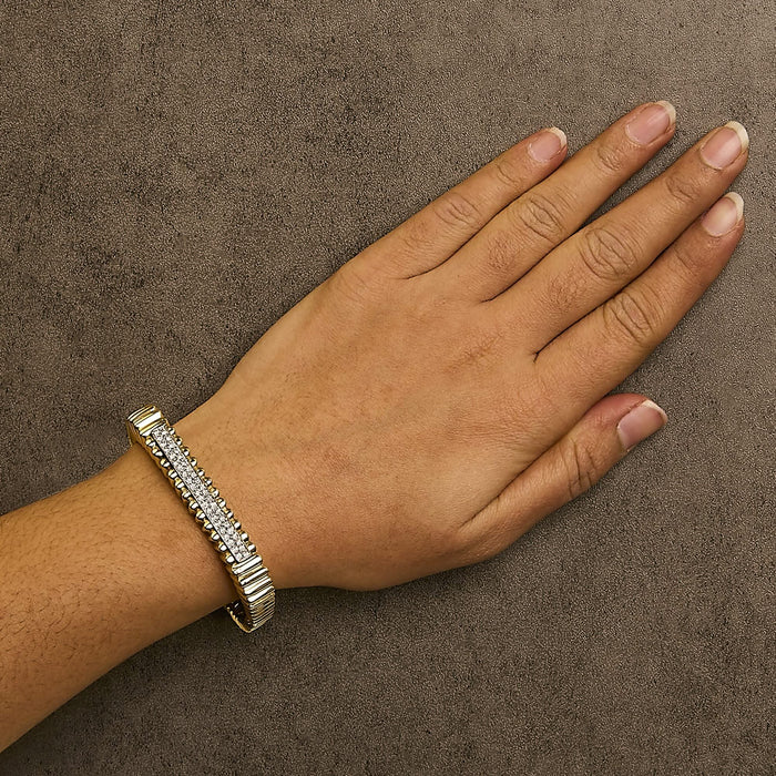 14K Yellow Gold 1 1/4 Cttw Diamond Ribbed Rounded Rectangle Bangle Bracelet (G-H Color, VS2-SI1 Clarity) - 7.75