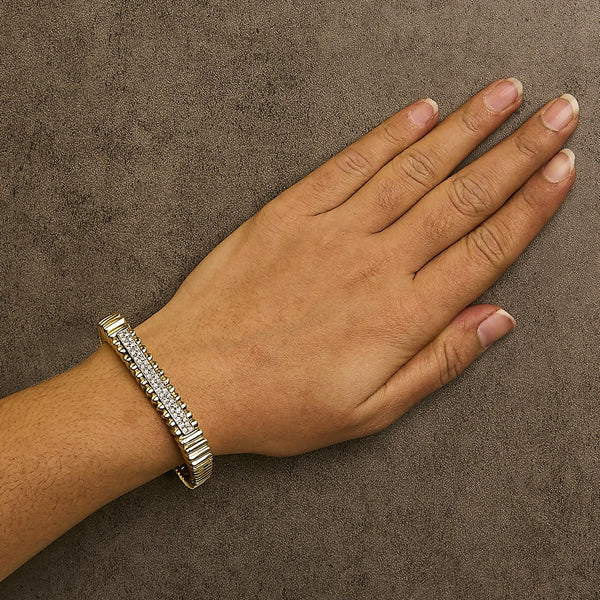 14K Yellow Gold 1 1/4 Cttw Diamond Ribbed Rounded Rectangle Bangle Bracelet (G-H Color, VS2-SI1 Clarity) - 7.75