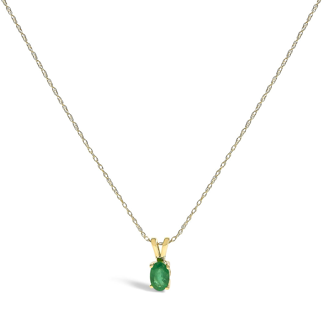 14K Yellow Gold Oval Green Emerald Solitaire Pendant Necklace - 18