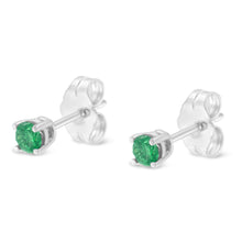 .925 Sterling Silver 1/4 Cttw Round Brilliant-Cut Green Diamond Classic 4-Prong Stud Earrings (Fancy Color-Enhanced, I2-I3 Clarity)-2