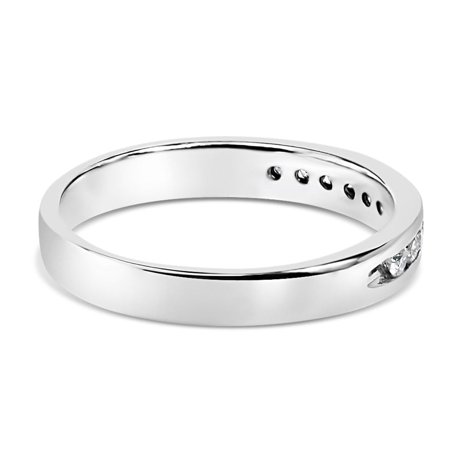18K White Gold 1/4 Cttw Channel Set Brilliant Round-Cut Diamond Classic 11 Stone Wedding Band Ring (E-F Color, I1-I2 Clarity)