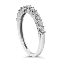 .925 Sterling Silver 1/2 cttw Shared Prong-Set Brilliant Round-Cut Diamond 11 Stone Band Ring (I-J Color, SI2-I1 Clarity)