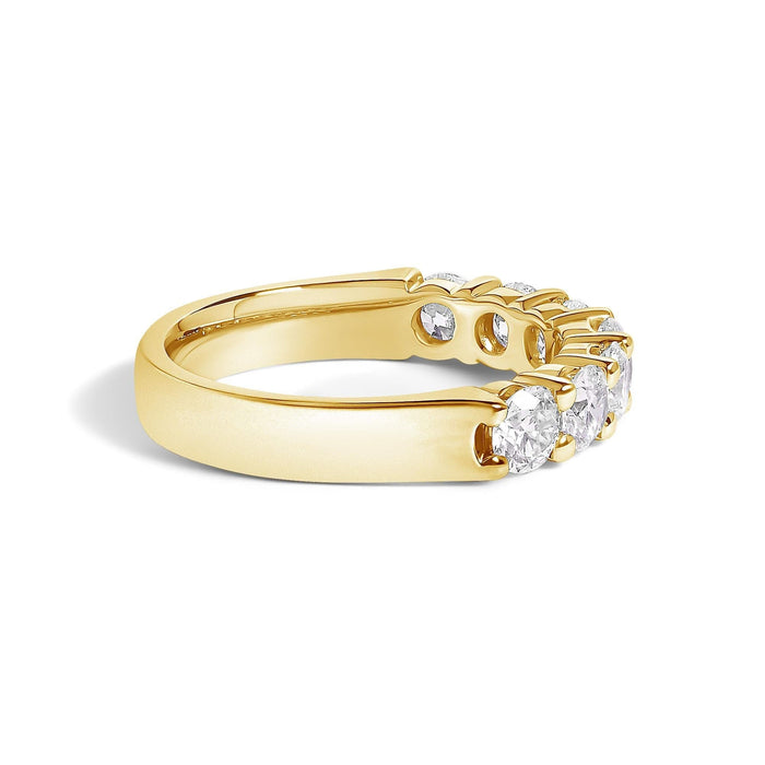 14K Gold 1 1/2 Cttw Diamond 7 Stone Band Ring