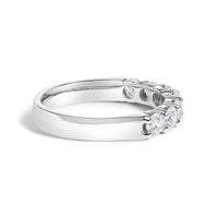 14K Gold 1.0 Cttw Diamond 7 Stone Band Ring