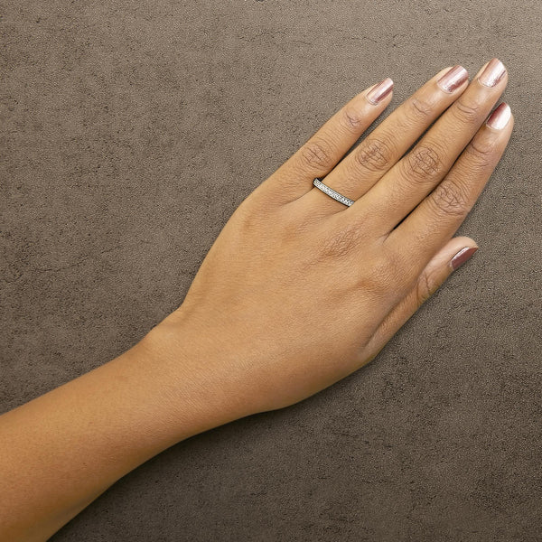 14K Gold 1/4 Cttw Round Diamond Milgrain Wedding Band