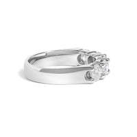 14K Gold 1 1/2 Cttw Diamond 5 Stone Band Ring