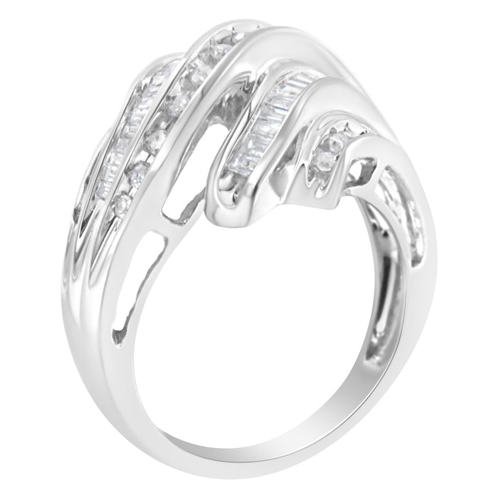 10K White Gold Round and Baguette Cut Diamond Channel Ring (3/4 Cttw, H-I Color, SI2-I1 Clarity)