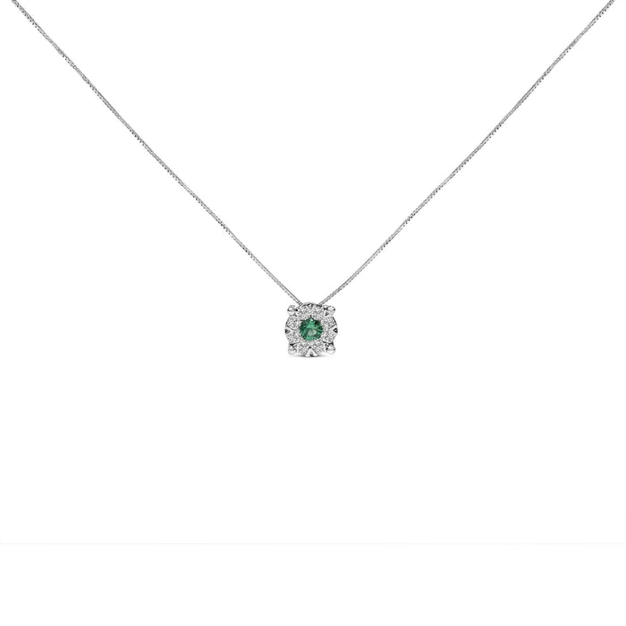 14K White Gold 3.8 MM Green Emerald and 1/3 Cttw Diamond Composite Halo 18