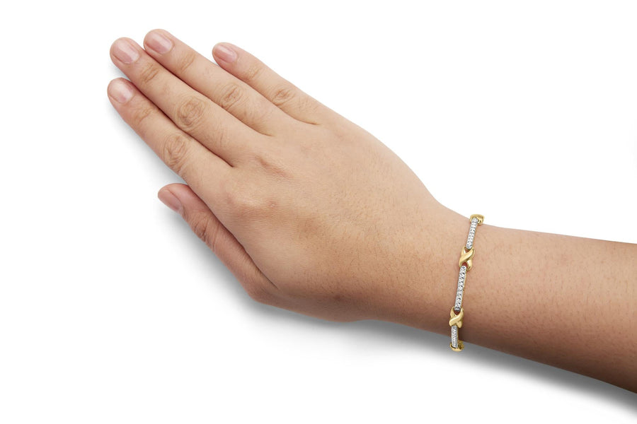 10K Yellow Gold 1.00 Cttw Pave Set Diamond Bar and  X-Link 7