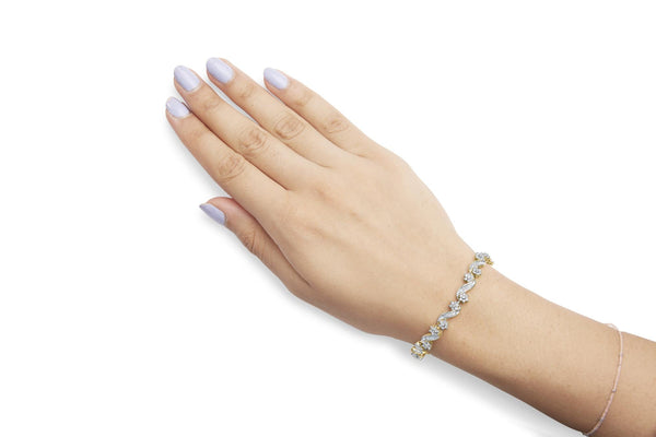 10k Yellow Gold 3.00 Cttw Round-Cut and Baguette-Cut Floral Link 7.25