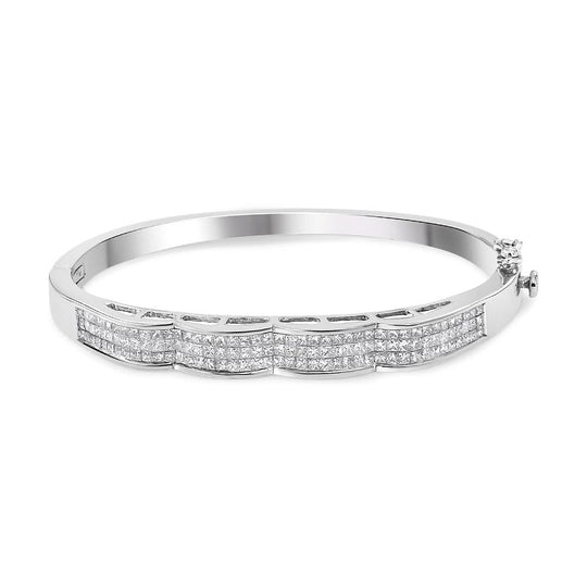 14K white gold bracelet with princess-cut diamond stones in invisible setting