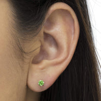 .925 Sterling Silver 1/5 Cttw Round Brilliant-Cut Green Diamond Classic 4-Prong Stud Earrings (Fancy Color-Enhanced, I2-I3 Clarity)