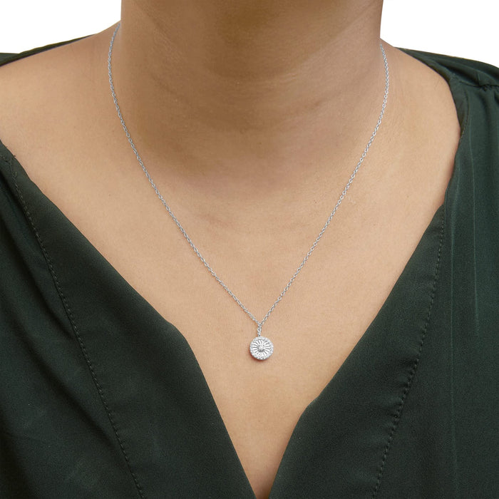 .925 Sterling Silver 1/6 Cttw Diamond Wheel and Spoke Pendant Necklace (H-I Color, I2-I3 Clarity) - 18