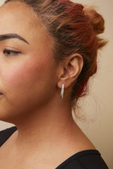 10K Yellow Gold 1.00 Cttw Round and Baguette-Cut Diamond U-Hoop Earrings (H-I Color, SI2-I1 Clarity)-2 thumbnail 3