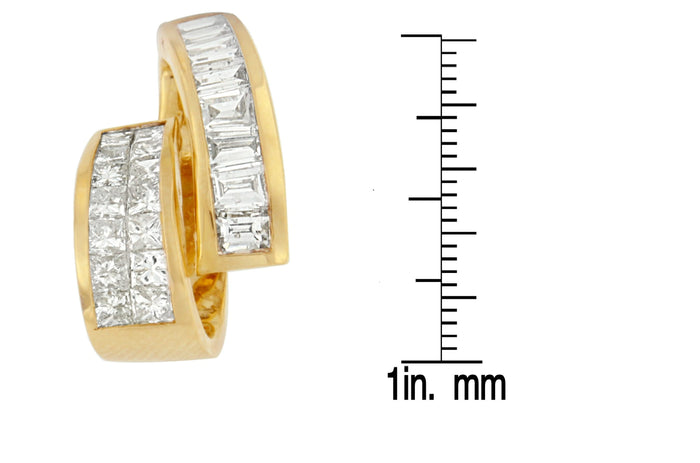 14K Yellow Gold 1 5/8 cttw Princess and Baguette Cut Diamond Fashion Pendant Necklace (G-H, VS2-SI1)