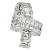 14K White Gold 2 cttw Princess and Baguette Cut Diamond Ribbon Pendant Necklace (H-I, SI-SI2)