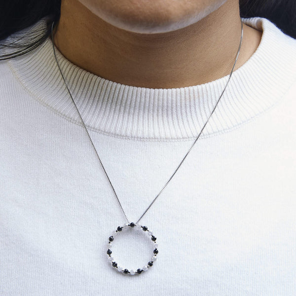 .925 Sterling Silver 1 3/4 Cttw Alternating Black and White Diamond Open Circle Hoop Pendant Necklace (H-I Color, I2-I3 Clarity) - 18