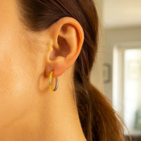 14k Two-Tone Gold Hoop Earrings in a Hinged Style(2.5x20mm)