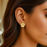 14K Yellow Gold Textured Daisy Earrings thumbnail 3