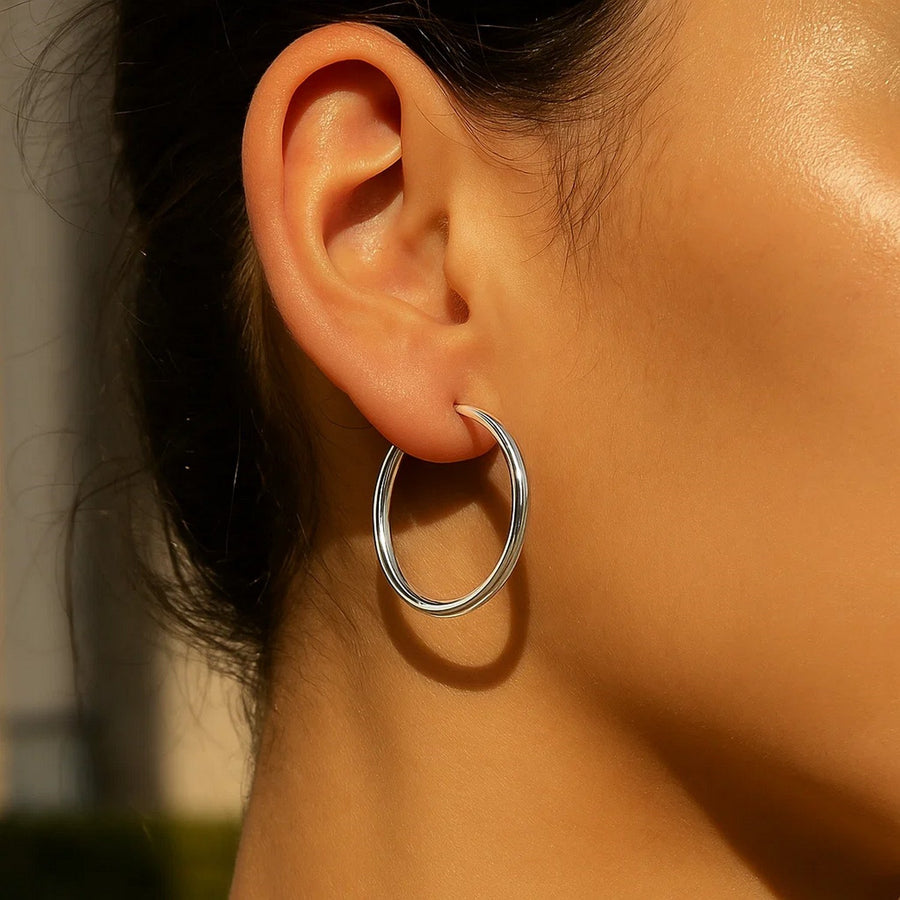 14k White Gold Polished Hoop Earrings (3x30mm)
