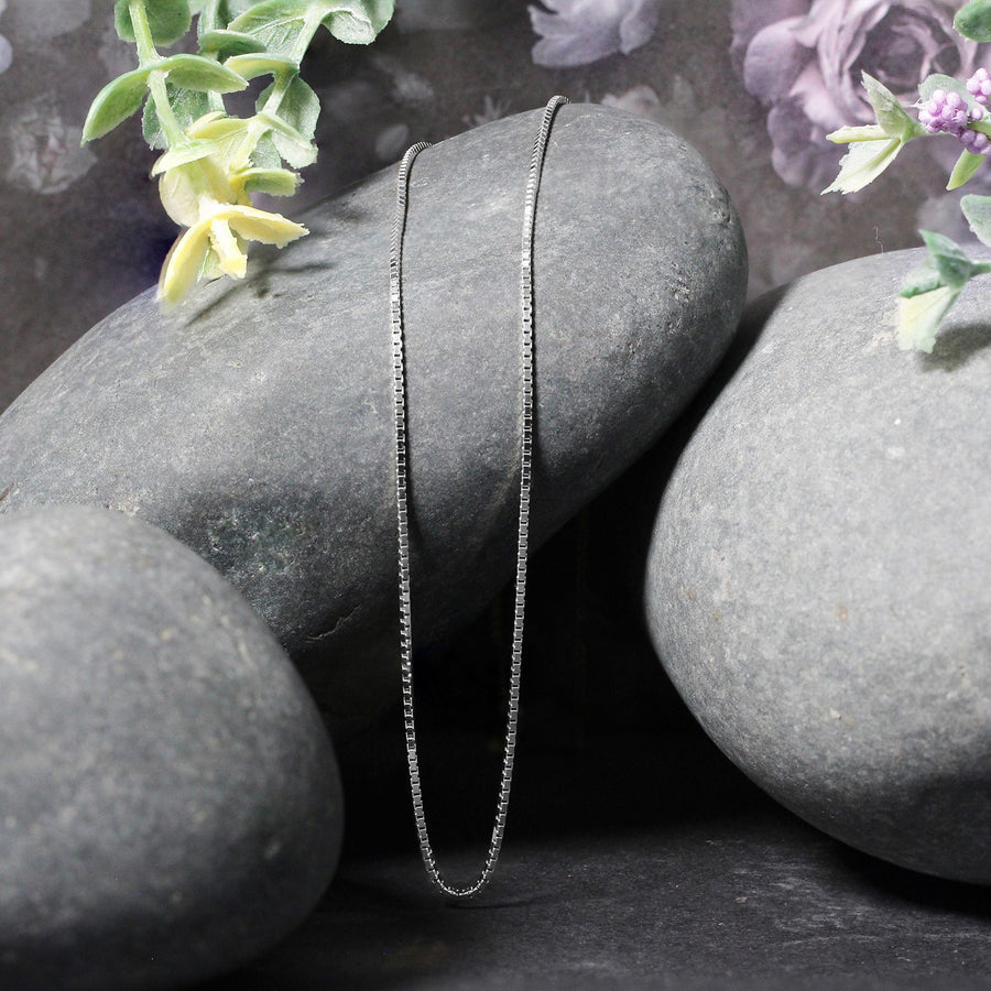 14k White Gold Classic Box Chain (0.85 mm)