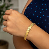 Nature Inspired Clover Bracelet in 14K Yellow Gold  (6.50 mm) thumbnail 6