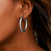 14k White Gold Polished Hoop Earrings (4x30mm)