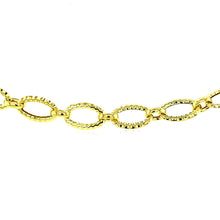 Load image into Gallery viewer, Textured Oval Link Bracelet in 14k Yellow Gold (8.60 mm)