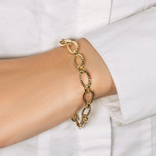 Load image into Gallery viewer, Textured Oval Link Bracelet in 14k Yellow Gold (8.60 mm)