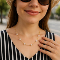 14k Yellow Gold Necklace with White Pearls