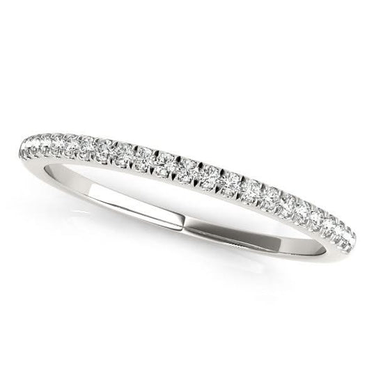 14K white gold ring with round diamond stones in a pave setting