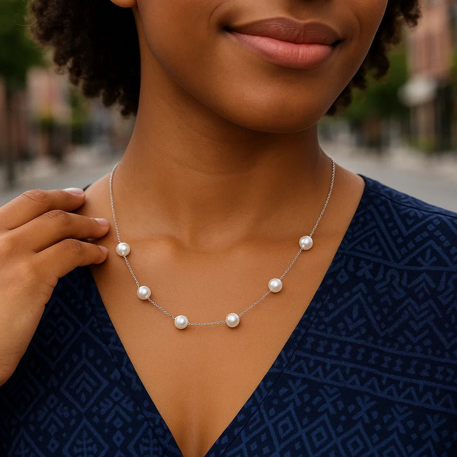 14k White Gold Necklace with White Pearls